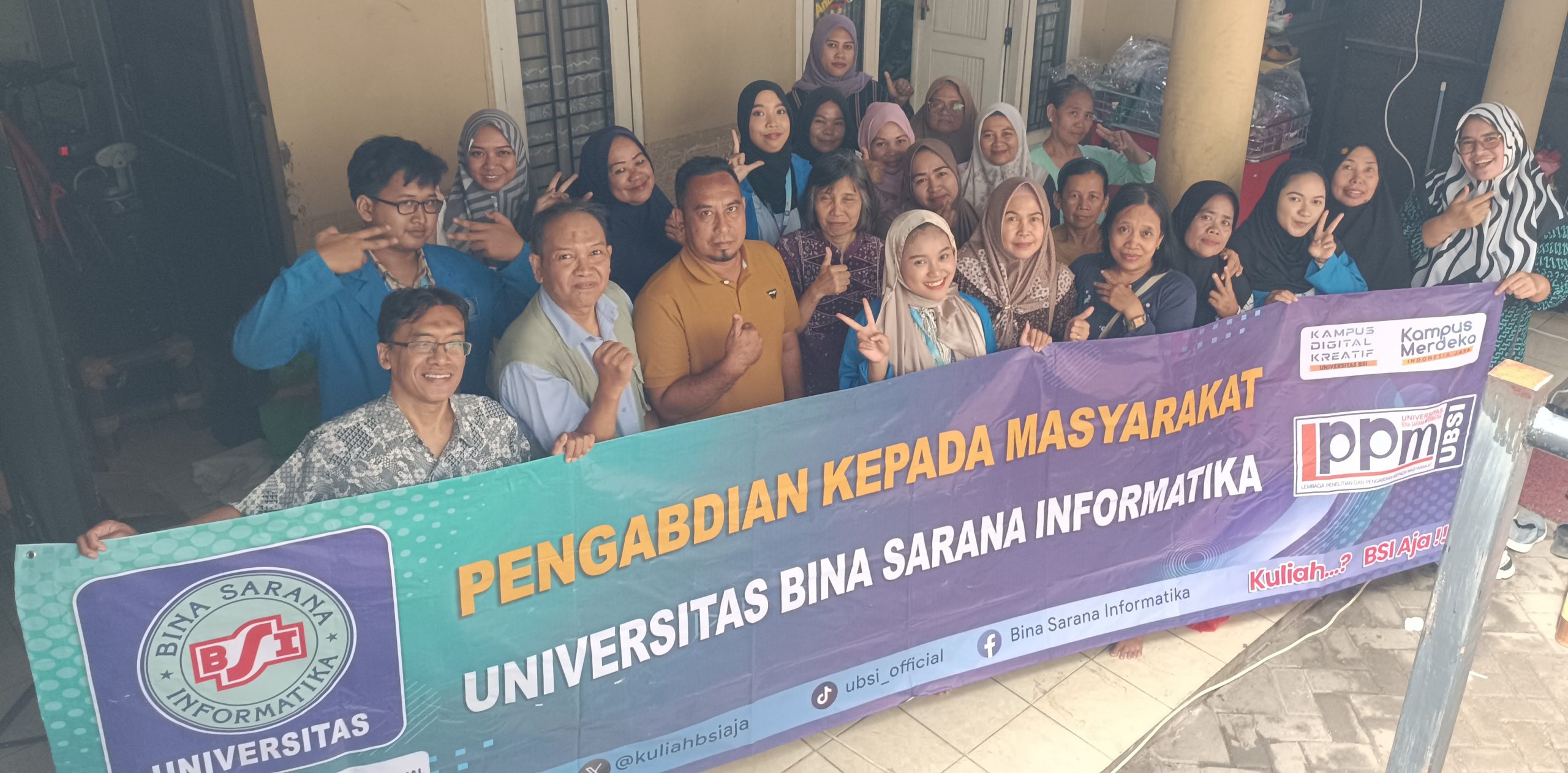 pengabdian kepada masyarakat, PKM, UMKM Kampung Perigi, Kampung Perigi, Kelurahan Lengkong Karya, Tangerang Selatan, pemasaran digital