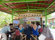 Pelatihan Desain Poster Digital Menggunakan Canva pada Kader PKK Kelurahan Bambu Apus