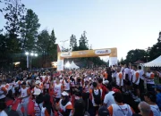 Gelar Jogja Run D-City, LPS dan Transmedia Group Serahkan Beasiswa Rp 1 Miliar ke UGM
