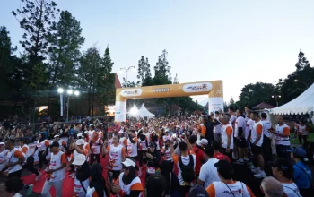 Gelar Jogja Run D-City, LPS dan Transmedia Group Serahkan Beasiswa Rp 1 Miliar ke UGM